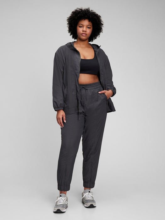 GapFit Crinkle Nylon Jogger