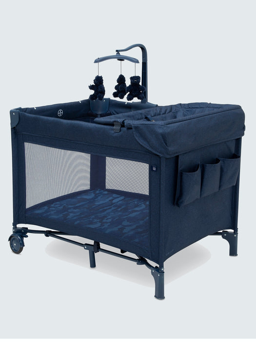 babyGap Deluxe Play Yard