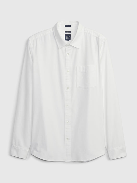 Point-Collar Oxford Shirt in Standard Fit