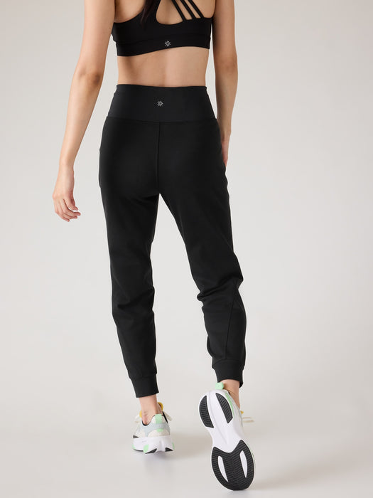 Unstoppable High Rise Jogger