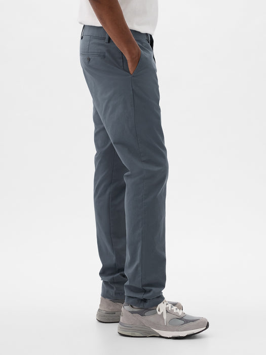 Modern Khakis in Slim Fit with GapFlex