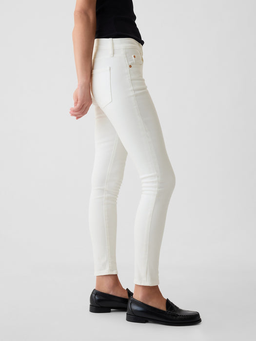 Mid Rise True Skinny Jeans