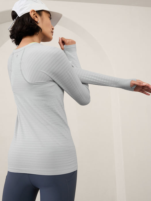 Momentum Seamless Stripe Top