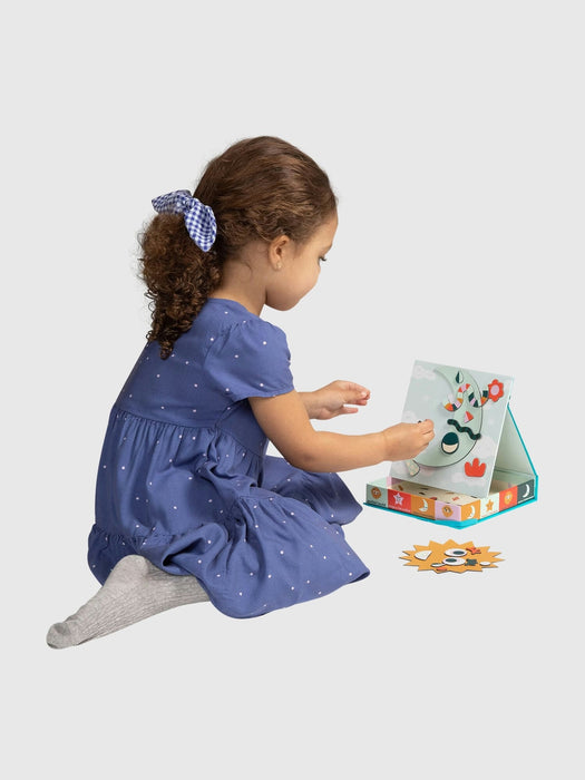 On the Go Making Faces Travel Activity Toy