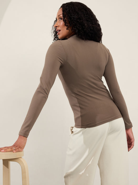 Renew Seamless Mock Neck Top