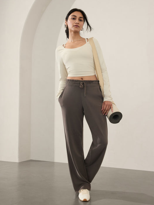 Seasoft Mid Rise Straight Pant