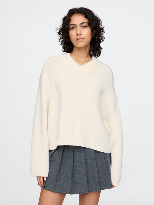 CashSoft Oversized V-Neck Sweater