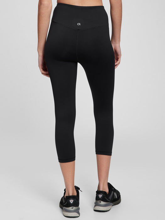 GapFit Sky High Rise Crossover Capri Leggings in Eclipse - black