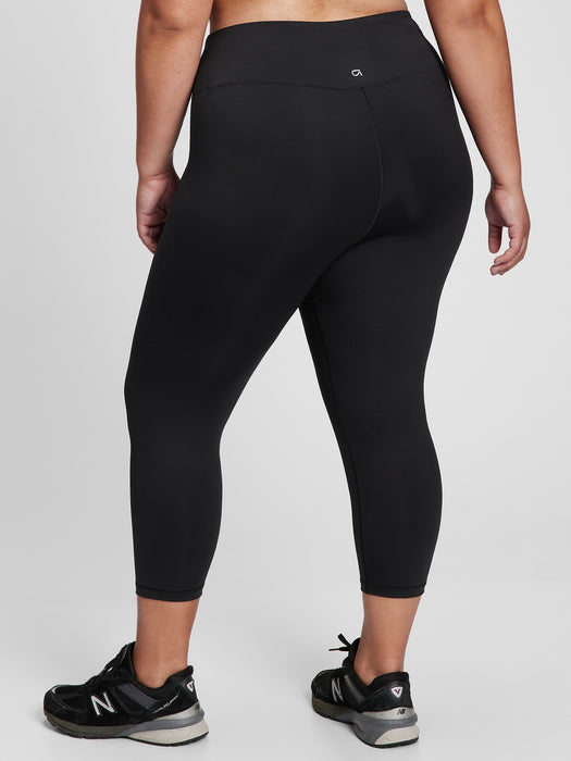 GapFit Sky High Rise Crossover Capri Leggings in Eclipse - black