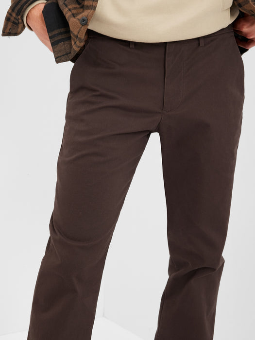 Modern Khakis in Straight Fit with GapFlex