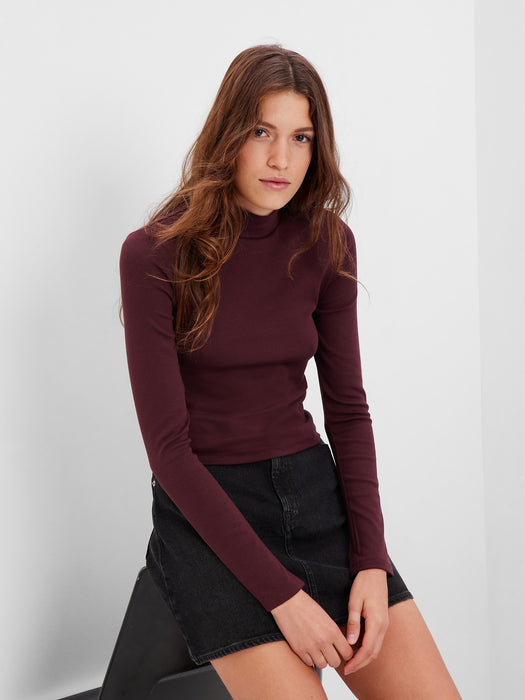 Modern Cropped Mockneck Top - maroon purple