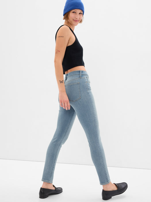 High Rise True Skinny Jeans with Washwell